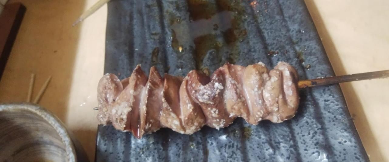 塩をふって焼いた串